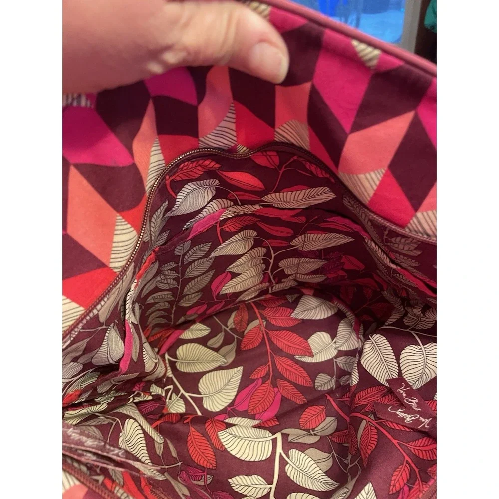 Quilted Multi-Color Geo Pattern Tote Bag - Pink/Red